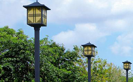 太阳能循化庭院灯怎么选亮度与续航更耐用 太阳能循化庭院灯怎么选亮度与续航更耐用